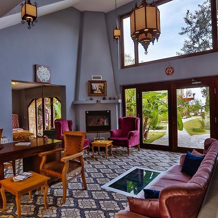 Palace Hotel Olive Odore Кючюккую Экстерьер фото