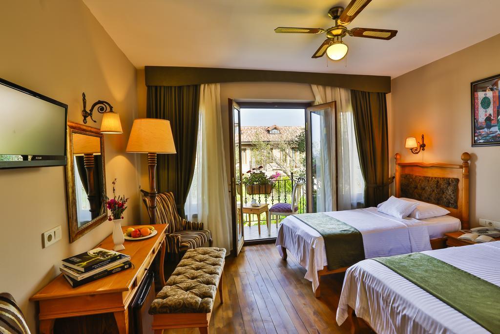 Palace Hotel Olive Odore Кючюккую Экстерьер фото